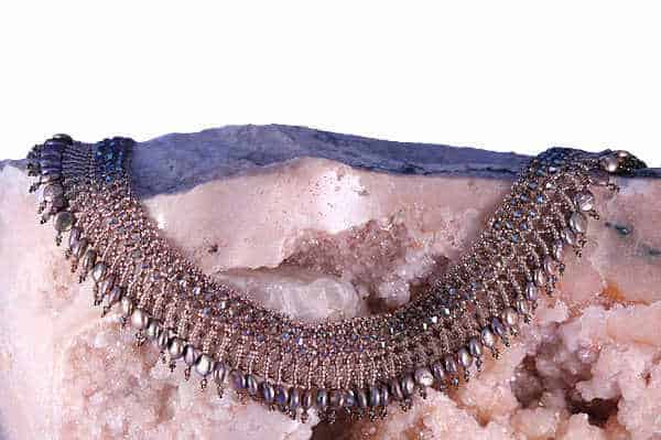 HerMJ.com for Stunning Necklaces